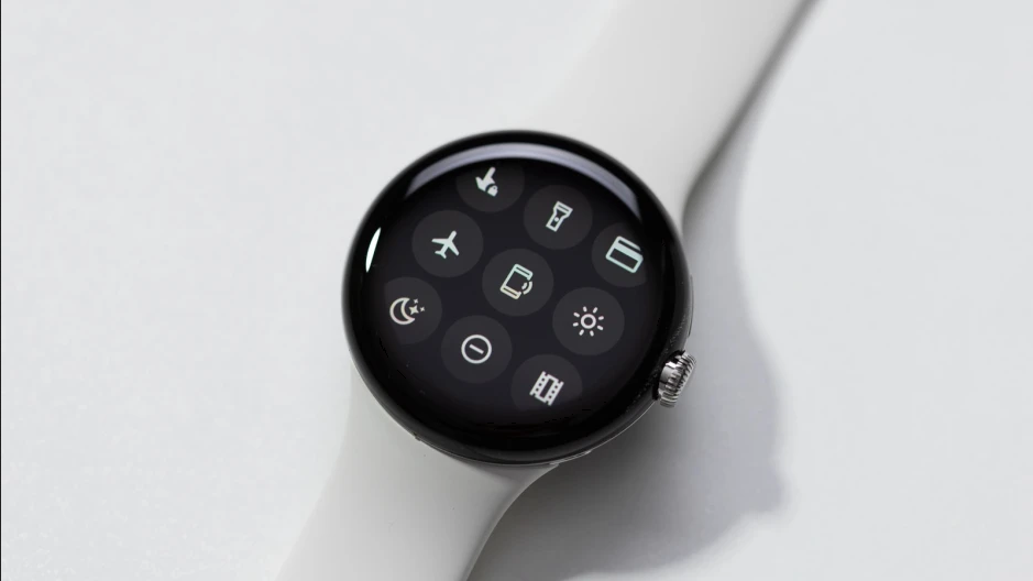 La Pixel Watch de première génération reçoit enfin Wear OS 4