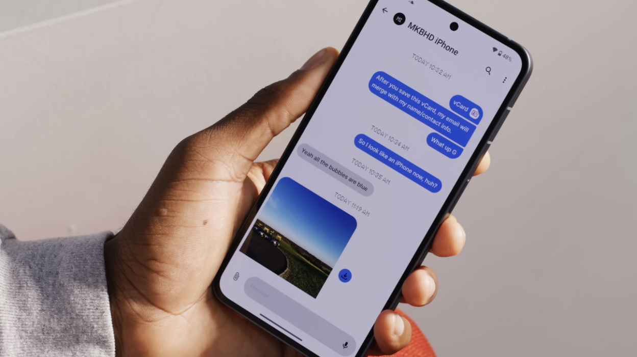 Retrait de Nothing Chats du Play Store : Révélations choquantes sur la sécurité de l'application