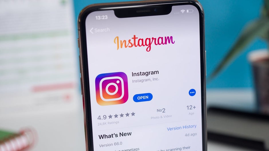 Révolution des Stories Instagram : L'IA Générative Transforme les Arrière-Plans