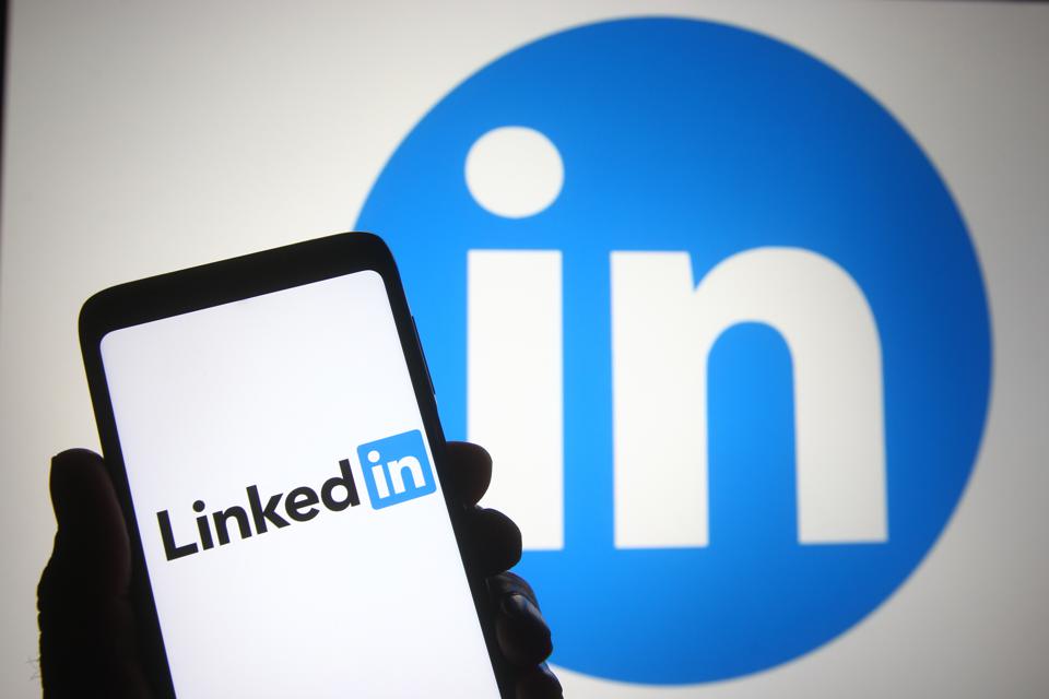 LinkedIn TDLR : Extension pour Résumer les Publications Longues